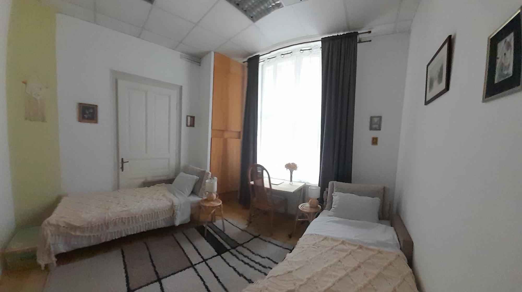Lennon Apartment Vinkovci Luaran gambar
